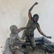 Alana SexyMessyBabes: Muddy Spa Day