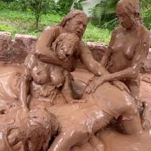 Messygirl: New Messygirl Download: Mud Zombies