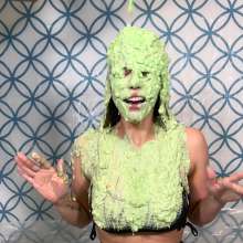 Slimed Models: Nia Slimed With Leftovers