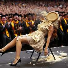 scoobydoo2004ca2003: Valedictorian gets embrassed