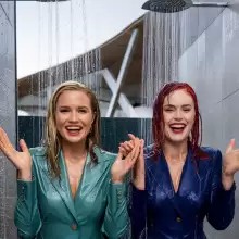 soakher: Office ladies showertime