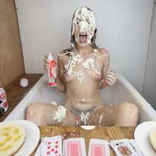 Jeremy Custard: Splosh Casino Home Edition with Liz Rainbow
