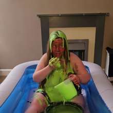 RaunchyRose: The Gunge Pool