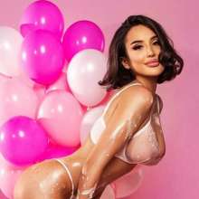 Sleazoid44: Mainstream IG Model Teases Messy 1