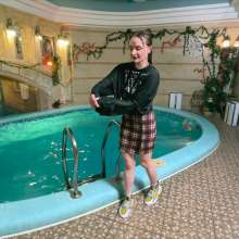 Wet Live Team: Wet and Dry Clothes Made Me Happy--I'm in the Pool