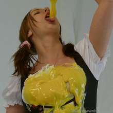HotWamHD: Isabella is your Sloptober Fest Serving Wench