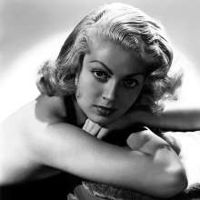 Gurph Morlicks: Lana Turner took a pie in her gorgeous face!