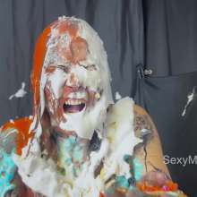 Alana SexyMessyBabes: Blonde Bandit Booby Trapped