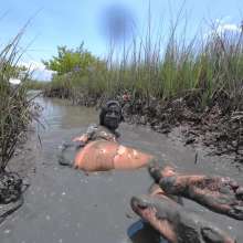 Messy Temptress: Cleanup On Aisle Mud!  (BTS)