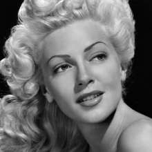 Gurph Morlicks: Lana Turner took a pie in her gorgeous face!