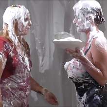 RevSlymsford: Cleo Vs Michelle More Pies More Cakes + Head Dunking Finale