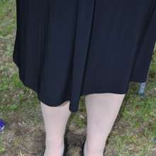 JD and Messy Andi: Cupcake Squish!  (Messy Pantyhose/Feet)