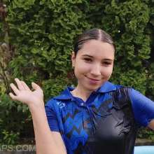 Get Your Snaps: Ellie Gets Wet in Jeans in the Kiddie Pool