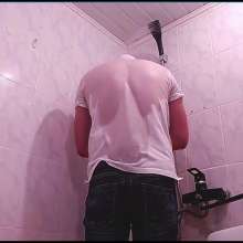 WETColours: Gordy in the Shower with White Polo and Jeans with Shampoo