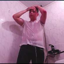 WETColours: Gordy in the Shower with White Polo and Jeans with Shampoo