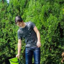 WetlookerUpdates: Wet guys on Wetlooker!