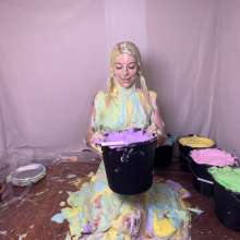 RevSlymsford: Kaydens V 10 Pies + 5 Buckets Of Foam Slime, + Chocolate Too