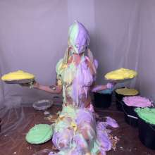 RevSlymsford: Kaydens V 10 Pies + 5 Buckets Of Foam Slime, + Chocolate Too