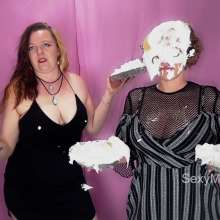 Alana SexyMessyBabes: Kitty Initiation