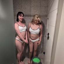 SlickChicksnet: Leda Shows Slime Virgin Naomi a Slick Time!