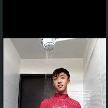 WETColours: Luke Spiderman in a Long Shower