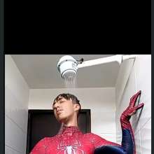 WETColours: Luke Spiderman in a Long Shower