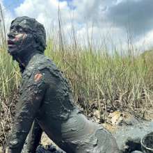 Messy Temptress: Muck Bucket Mania: Naked and Slimed With Stinky Mud!
