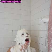 Messy Temptress: MessyTemptress Gives a Sticky Fluff Footjob!