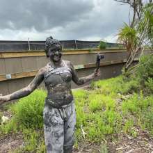 Messy Temptress: Muddy Handjob + Walk of Shame + Cleanup!  (Behind the Scenes)