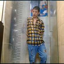 WETColours: Nixon in His First Audition Show in the Shower Dressed