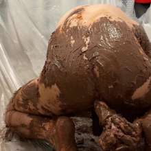 NynoGunge: Pouring 6kg of Nutella on My Body