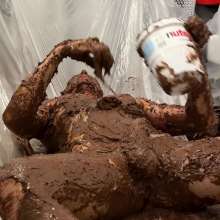 NynoGunge: Pouring 6kg of Nutella on My Body