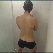 WETColours: Ross Shower with a Black Longsleeve T-shirt after the Gym