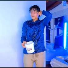 WETColours: Santos New Boy in His First Audition Show