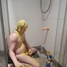 Wakka: Short Custard Gunging in the Shower at Work