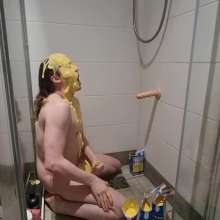 Wakka: Short Custard Gunging in the Shower at Work