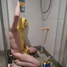Wakka: Short Custard Gunging in the Shower at Work