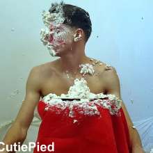 Cutiepied-production: Yannis 4 : Face Pushed into Pies