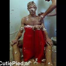 Cutiepied-production: Yannis 4 : Face Pushed into Pies