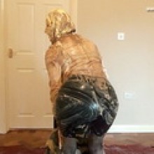 WSMProductions: Mrs. CCs shiny/messy leather skirt provokes Role Play - WSM Update