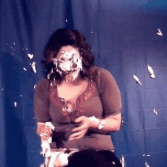 pie_burglar: another batch of pie gifs