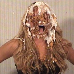 Anglefan: New messy Amber scene