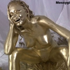 Messygirl: Four classics added to Messygirl's Video Vault