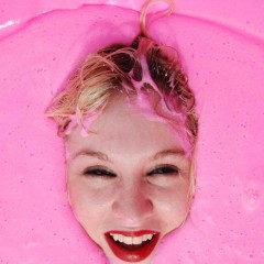 LisaMoomin: Charlotte's First Gunge Bath..