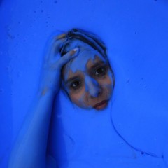 LisaMoomin: Charlotte's First Gunge Bath..