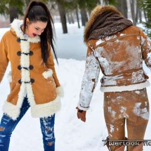 Tarzan: WetlookAdventure -from the snow-covered street  in the pool