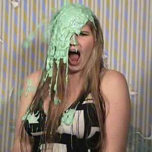 Anglefan.com: Awesome sliming of a very cute college girl