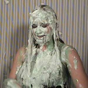 Anglefan.com: Awesome sliming of a very cute college girl