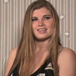 Anglefan.com: Awesome sliming of a very cute college girl