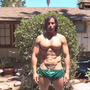 pyd2222: New Abs Pecs Pies Video